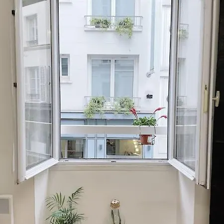شقة 30m² Modern Studio ， Near The Arc De Triomphe باريس