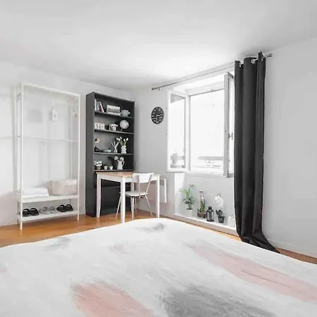30m² Modern Studio ， Near The Arc De Triomphe شقة *